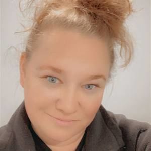 Meet your Posher, Bobbi